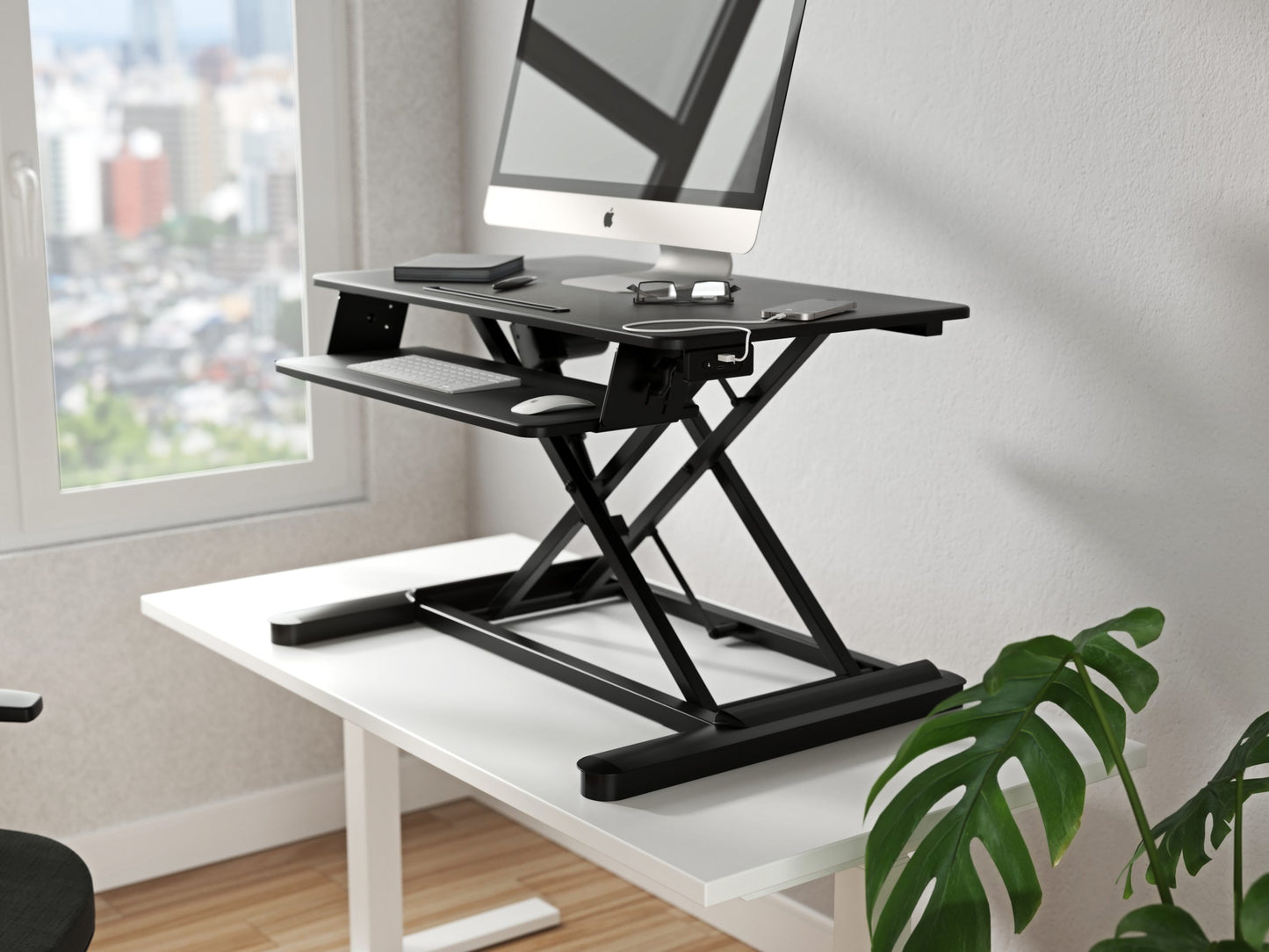 MAXISHIFT Lite Electric Desktop Convertor/riser Max weight 20kg | Max height 475mm + desk height | Keyboard tray +/- 43mm