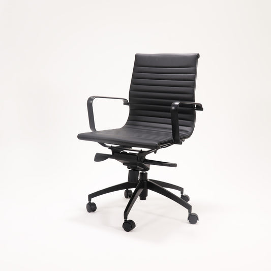 PU605M Medium Back Chair PU605M Black PU/Black